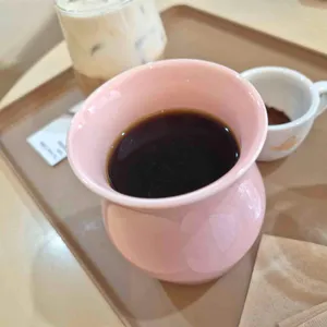 더네스트커피 대표 사진