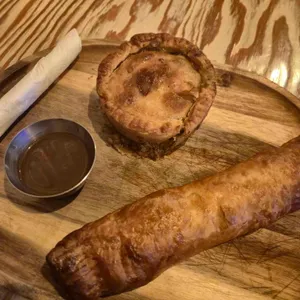 파이 리퍼블릭 대표 사진