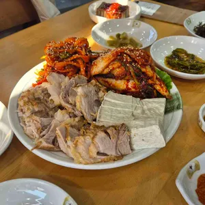 풀뿌리흑두부 대표 사진