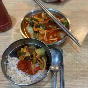 시골칼제비 대표 사진