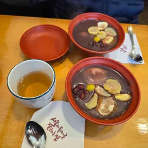 서울서 둘째로 잘하는집 대표 사진