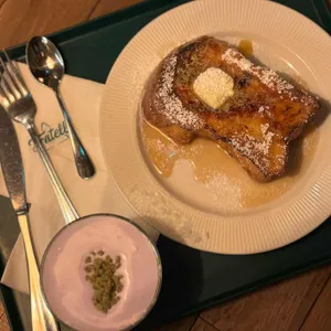 프라텔리 대표 사진