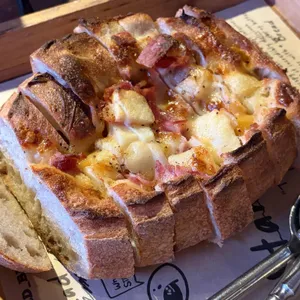 스탠다드브레드 대표 사진