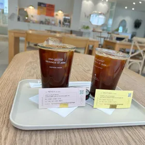 어나더미네스 대표 사진