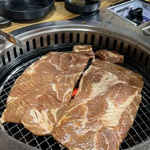 돼지신랑소주각시 사진