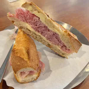 소금집 델리 대표 사진