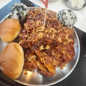 무한감자탕뼈구이 사진