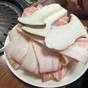 금강숯불생고기 대표 사진