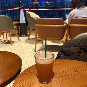 스타벅스 사진 1