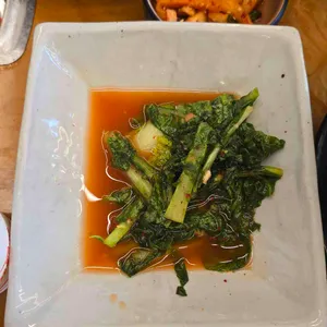 동학사 초가집 사진