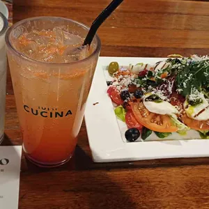 뚜띠쿠치나 대표 사진