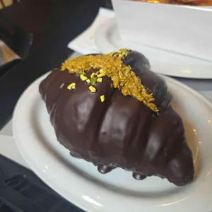 성수율 카페 사진 2