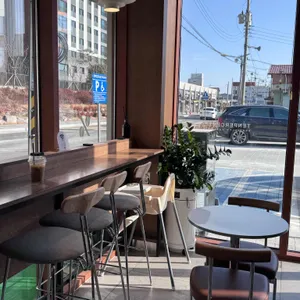 텐퍼센트커피 대표 사진