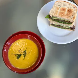 아프레 대표 사진