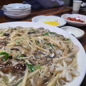 신의손 대표 사진