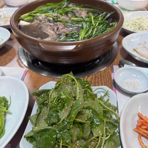 산천능이한방백숙 대표 사진