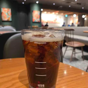 스타벅스 대표 사진