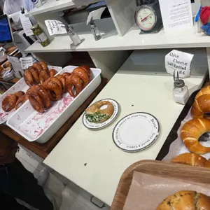 베통 성수 플래그십 대표 사진