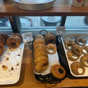 베통 성수 플래그십 사진