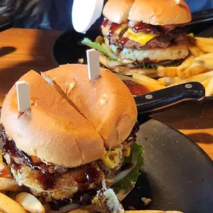 버거앤파스타 사진