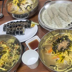 용운아재국시 사진