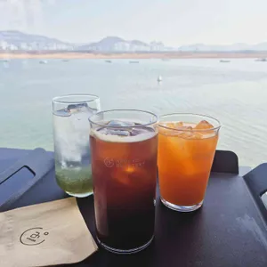 어라우즈로스터리 사진 2