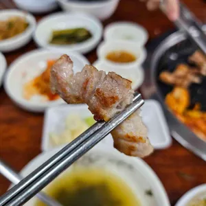 횡성생고기집 대표 사진