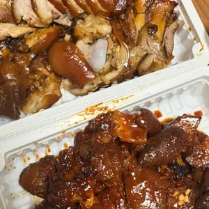 야들야들한 보약족발보쌈 사진