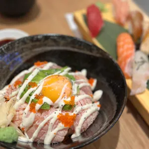 이타마에스시 대표 사진