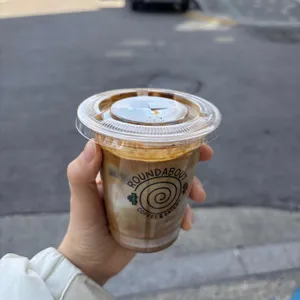 라운드어바웃 대표 사진