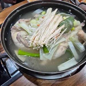 정솔닭한마리 대표 사진