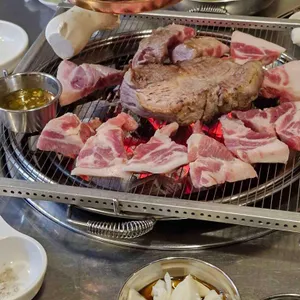 으랏차주먹고기 대표 사진