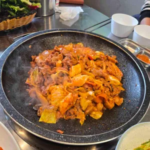 삼거리돌솥쌈밥 대표 사진