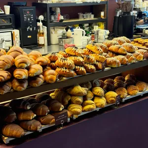 카페 공명 마곡책빵 사진 1