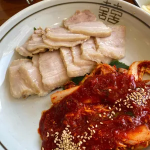 고향보쌈칼국수 사진