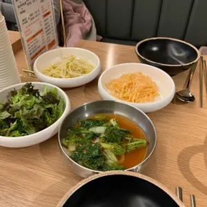 본당속초옥 대표 사진