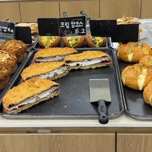 방동빵집 대표 사진