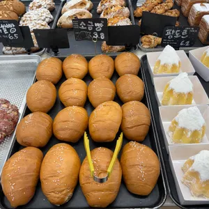 방동빵집 대표 사진