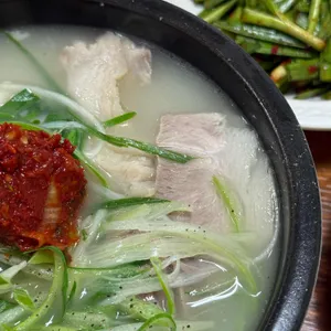 밀양집돼지국밥 대표 사진