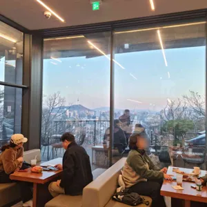 더숲 초소책방 대표 사진