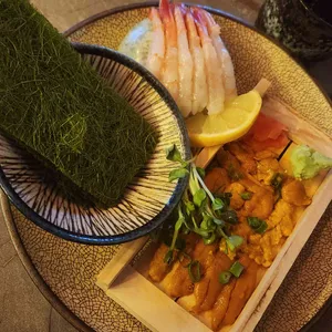 사케앤살몬 사진