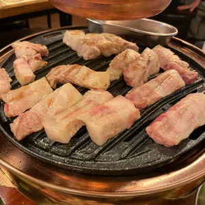 힙돈 대표 사진