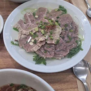 진영면옥 대표 사진