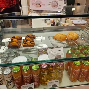 인텔리젠시아 대표 사진