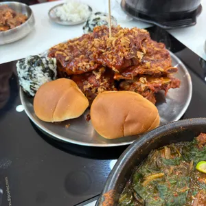 무한감자탕뼈구이 대표 사진