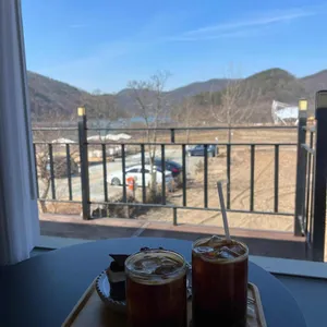 카페 윤슬 사진 1