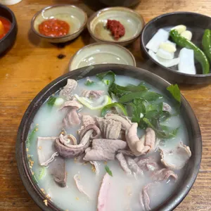 충남식당 사진 1