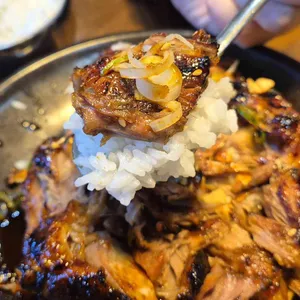 본목뼈감자탕 대표 사진