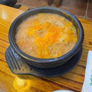 홍한울 대표 사진