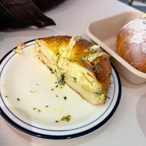 에뜰담 베이커리앤커피 사진